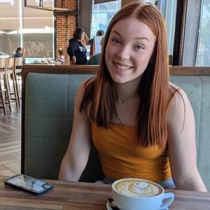 Meet your Posher, Molly